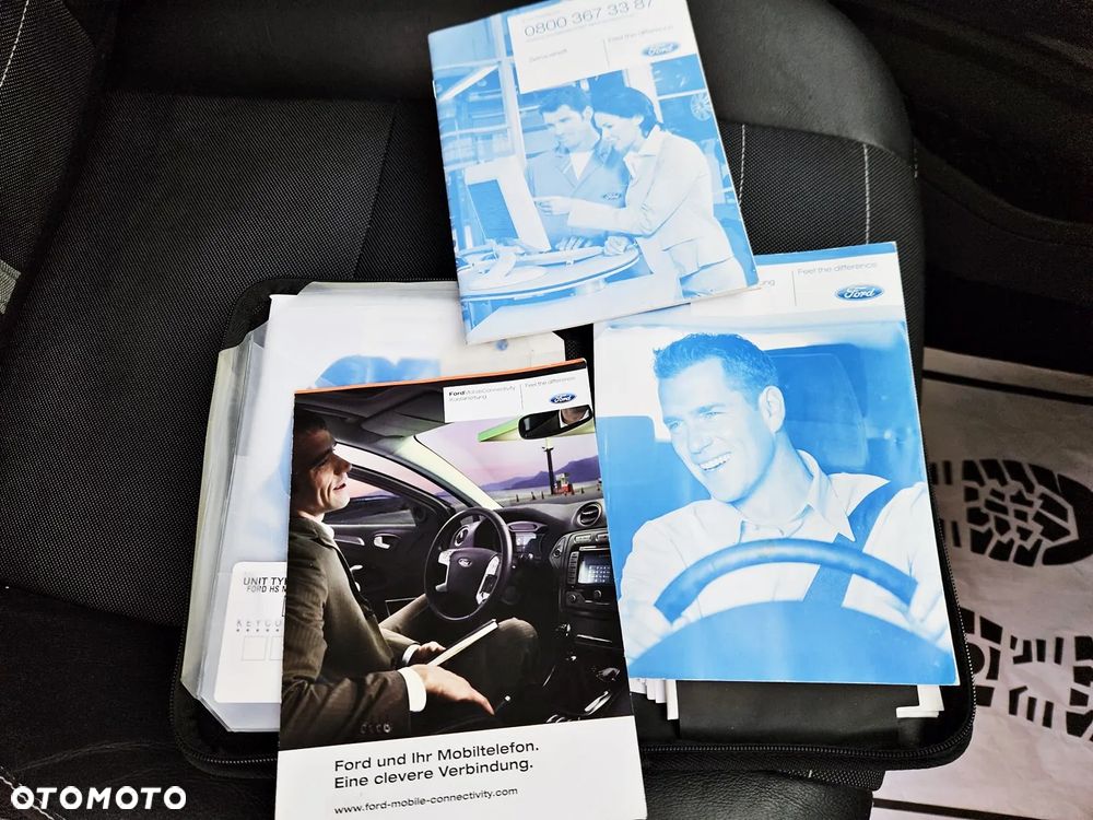 Ford Kuga 2.0 TDCi 4x4 Champions Edition - 23