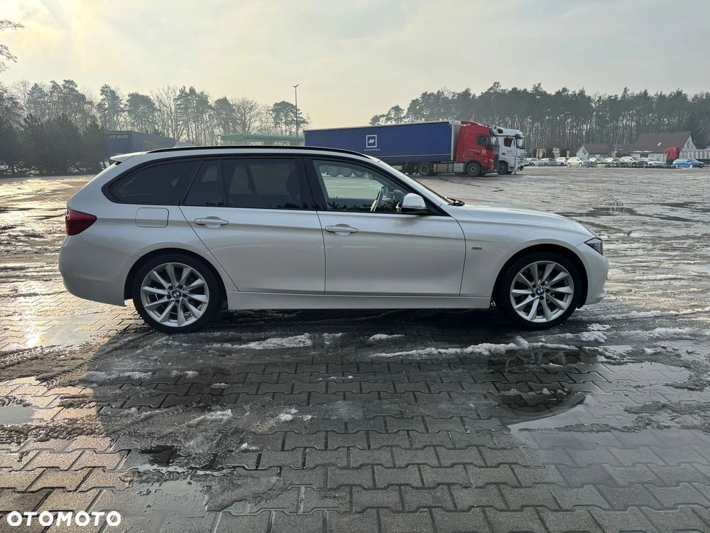 BMW Seria 3 320d Sport Line - 8