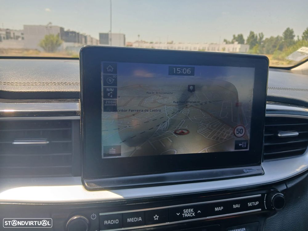Kia Ceed 1.6 CRDi MHEV Urban - 13