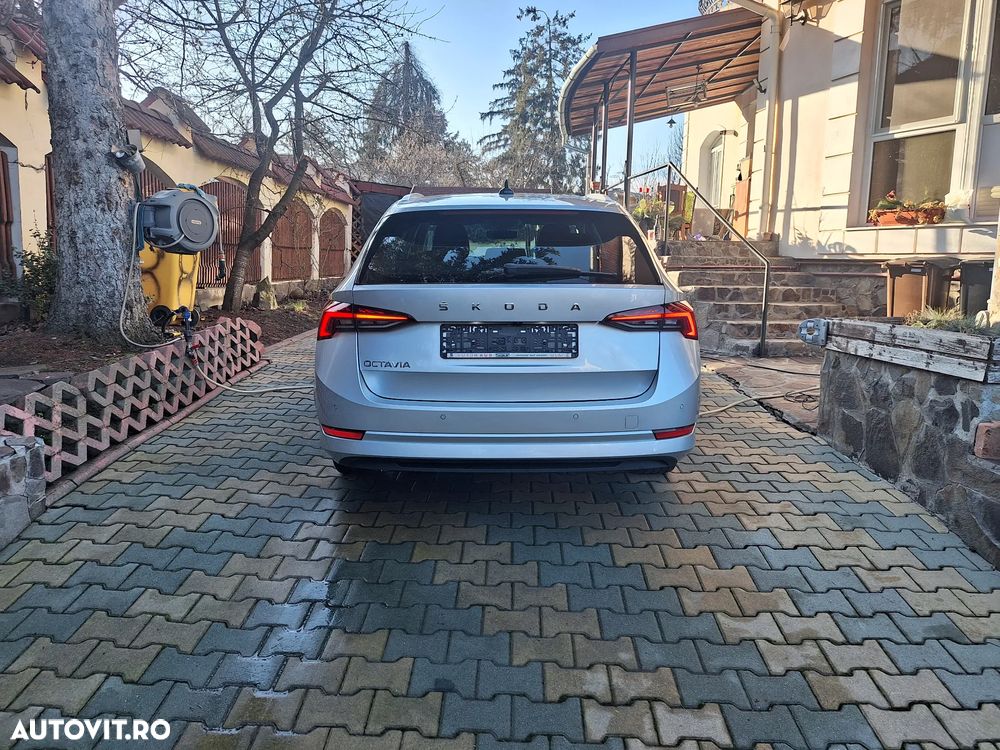 Skoda Octavia 2.0 TDI DSG First Edition - 16