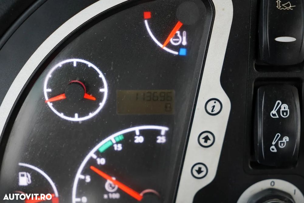 JCB 3CX / BULDOEXCAVATOR / JOYSTICK / CUPLU RAPID / AER CONDIȚIONAT / - 38