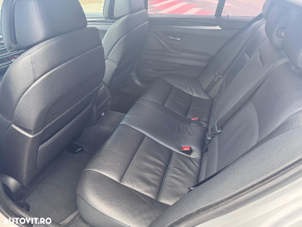 BMW Seria 5 520d - 19