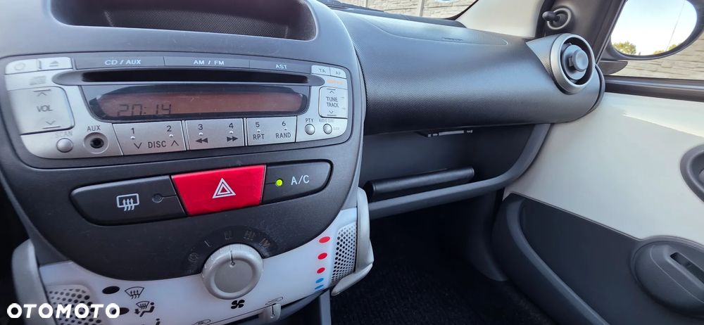 Toyota Aygo - 23