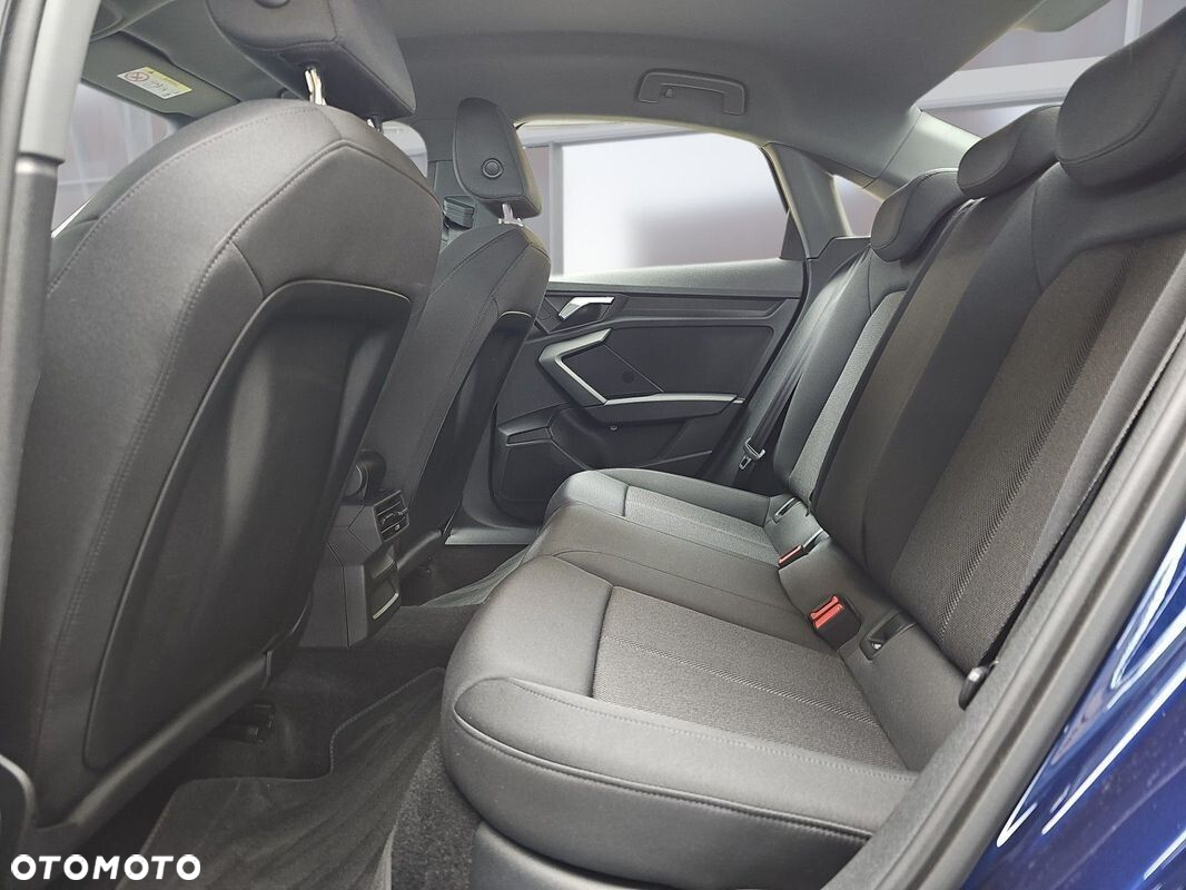 Audi A3 30 TDI S tronic - 17
