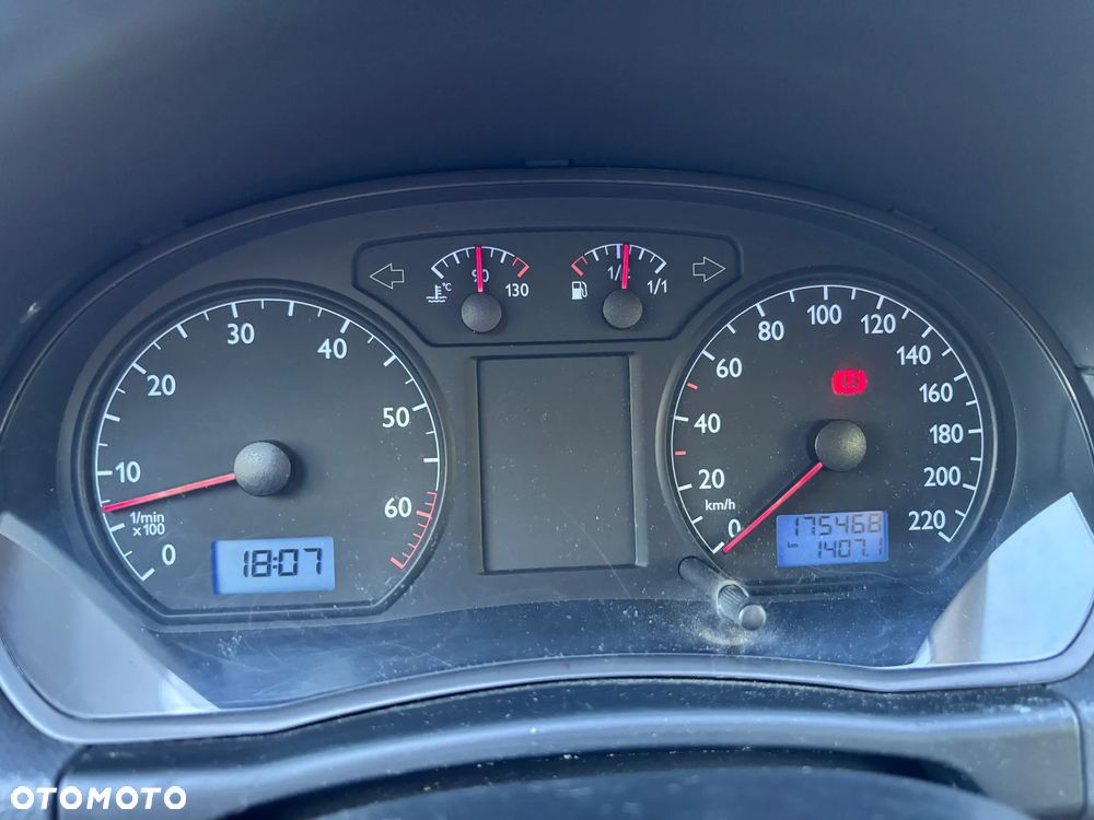 Volkswagen Polo 1.2 Comfortline - 23