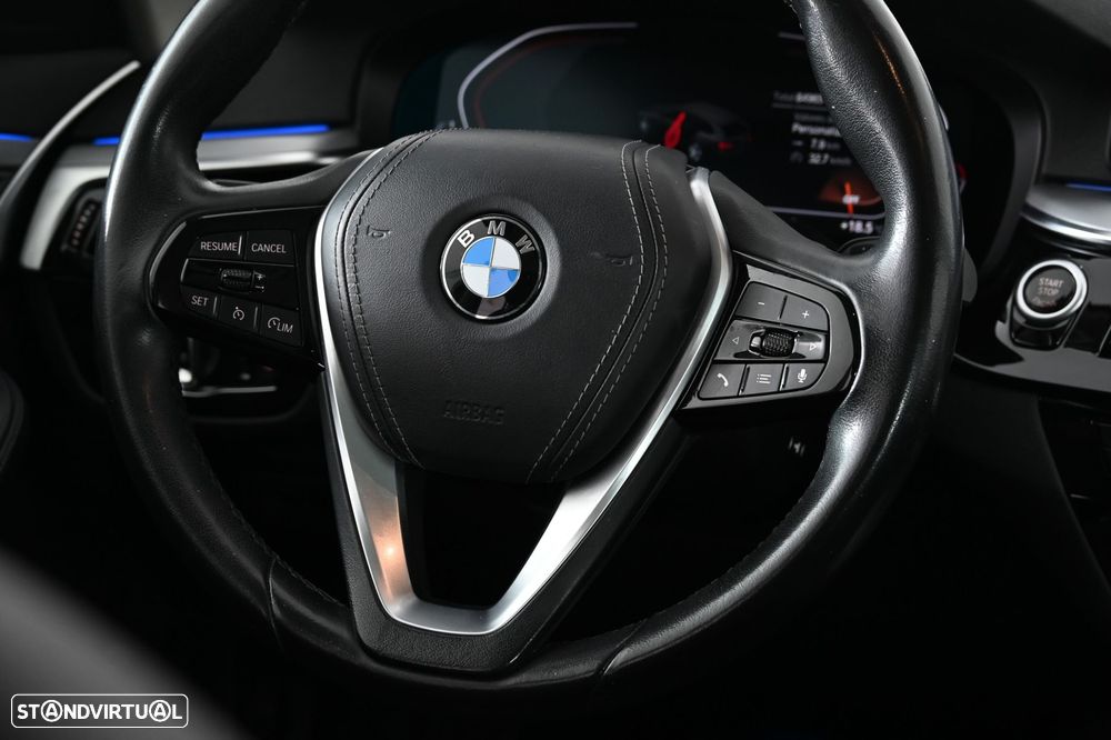 BMW 520 d Auto - 14