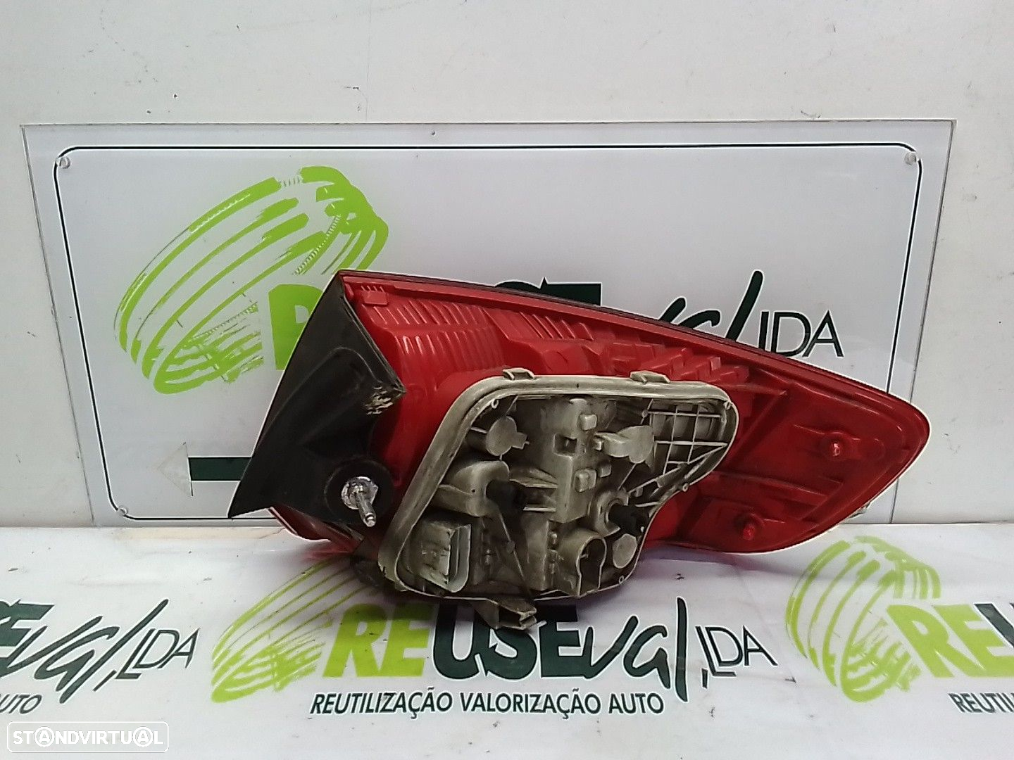 Farolim Stop Esq Audi A3 (8P1) - 2