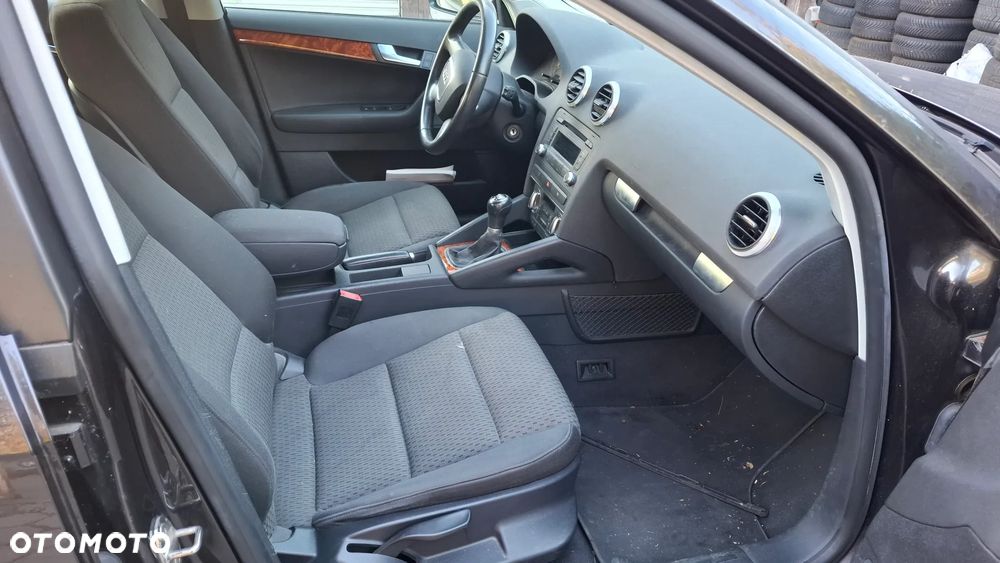 Audi A3 Sportback 1.8 TFSI Ambition - 6