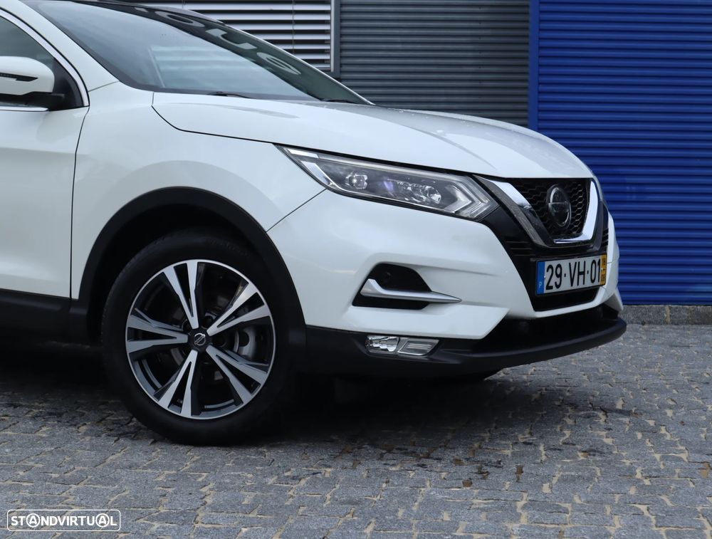 Nissan Qashqai 1.5 dCi N-Connecta - 6