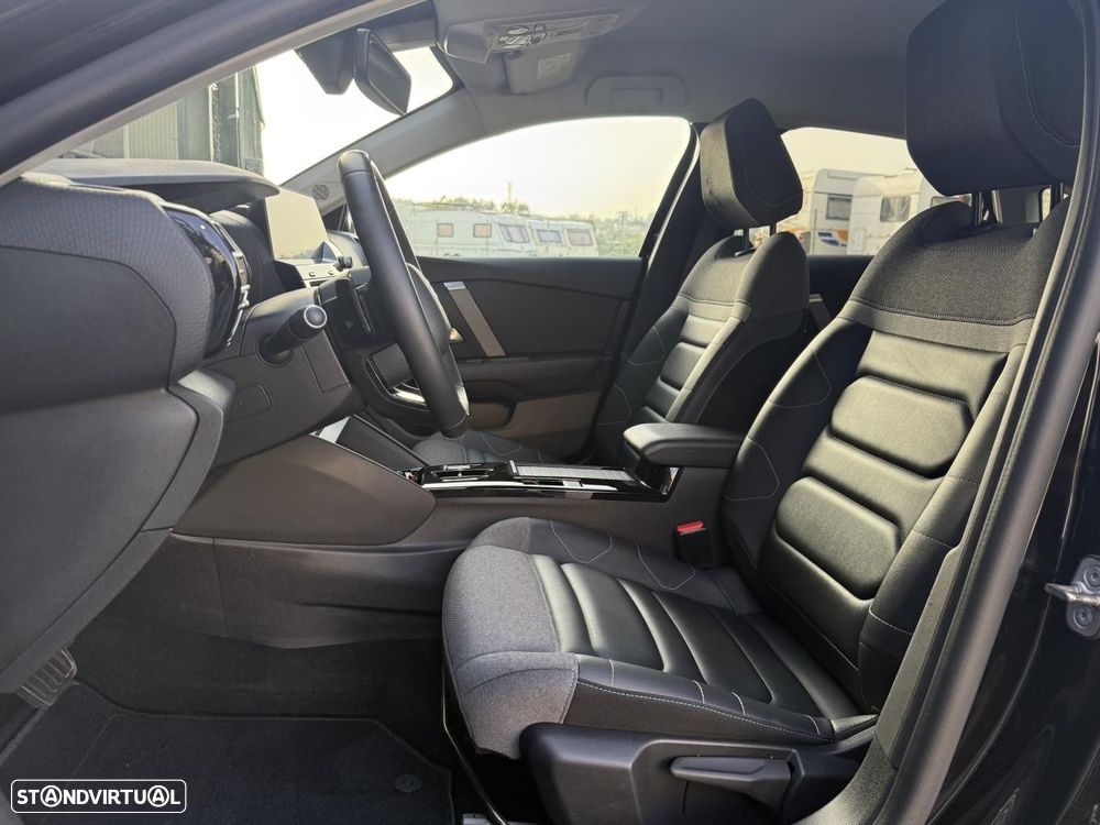 Citroën C4 1.2 PureTech Shine EAT8 - 22