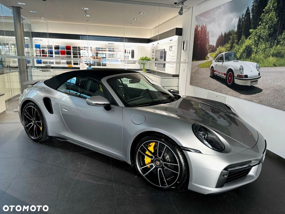 Porsche 911 Carrera Turbo S Cabrio - 1