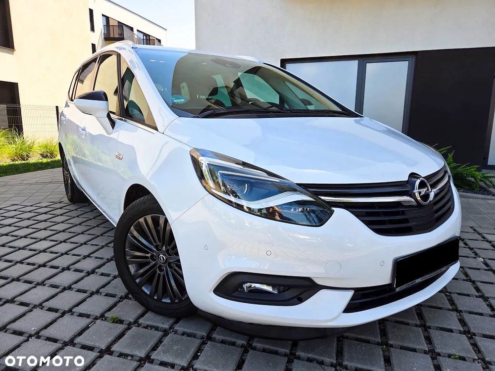 Opel Zafira Tourer 2.0 CDTI Automatik Business Innovation - 1