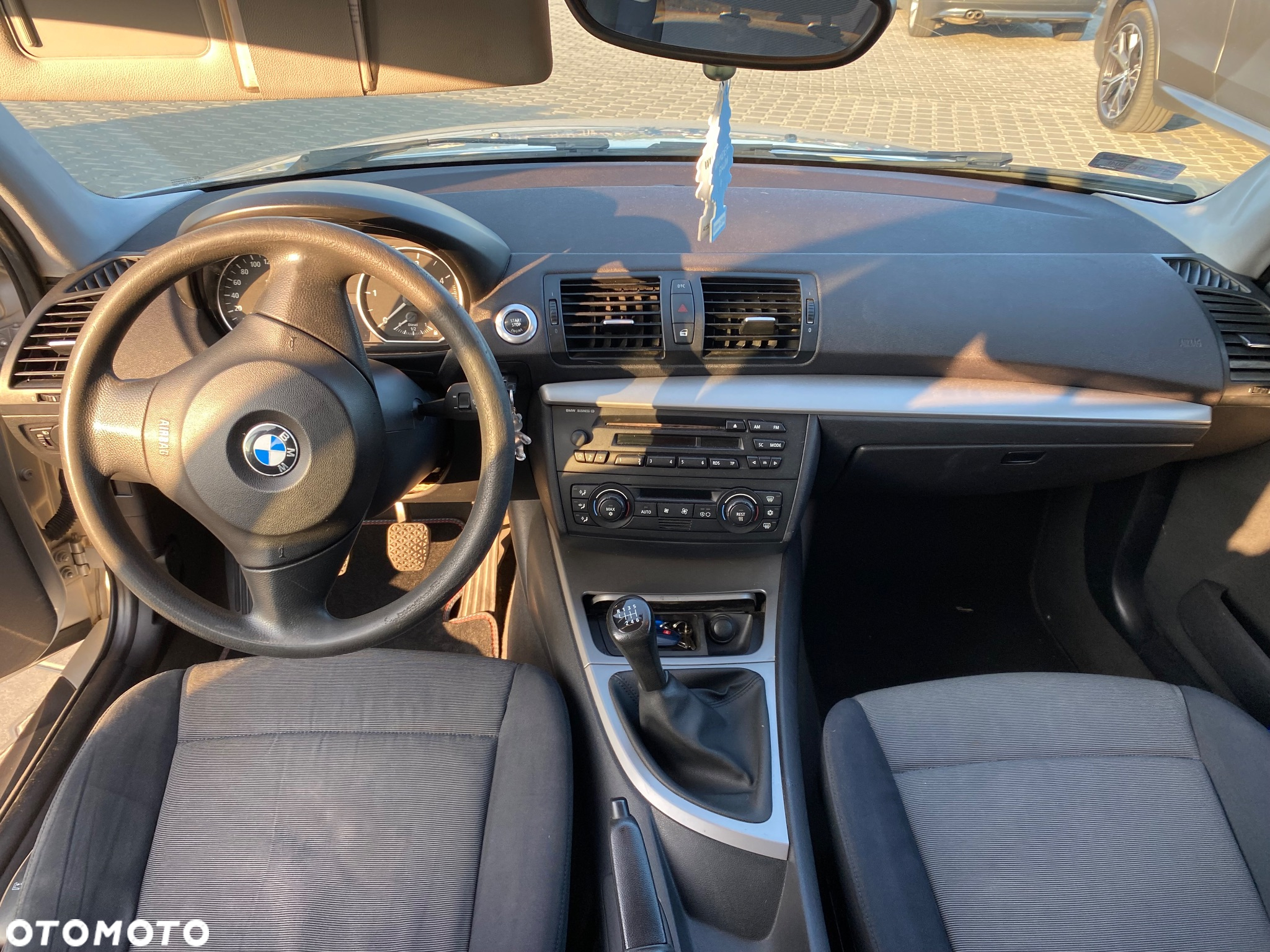 BMW Seria 1 118d - 6