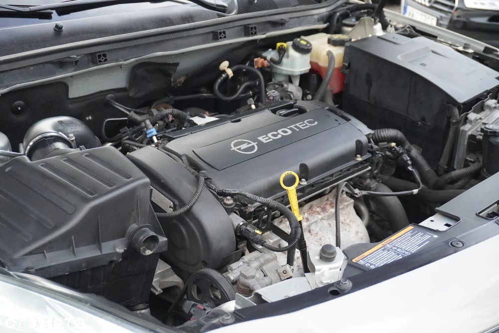 Opel Insignia 1.8 Design Edition - 33