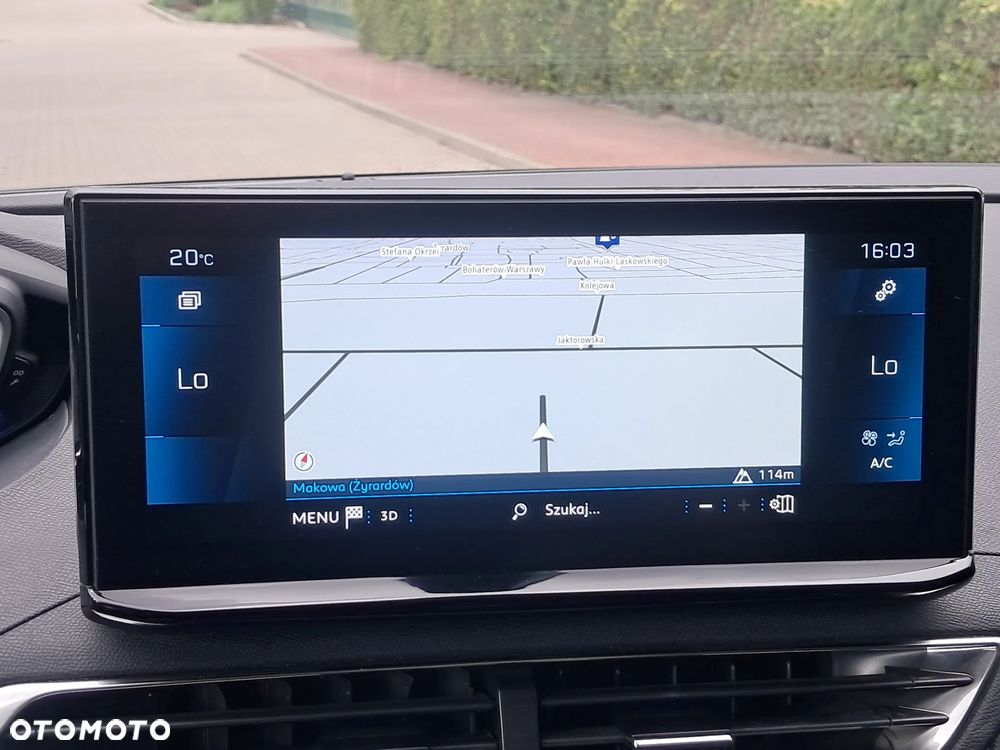 Peugeot 3008 BlueHDi 130 Stop & Start EAT8 Allure - 17