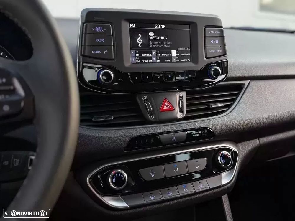 Hyundai i30 — fotografia 6