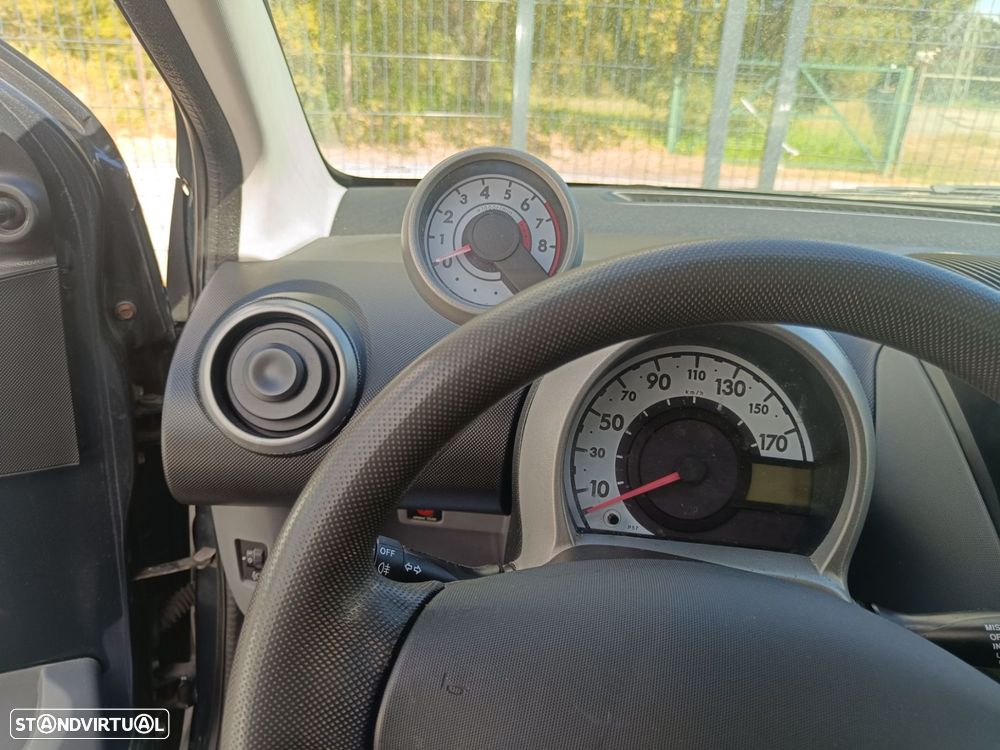 Peugeot 107 1.0 Urban - 19