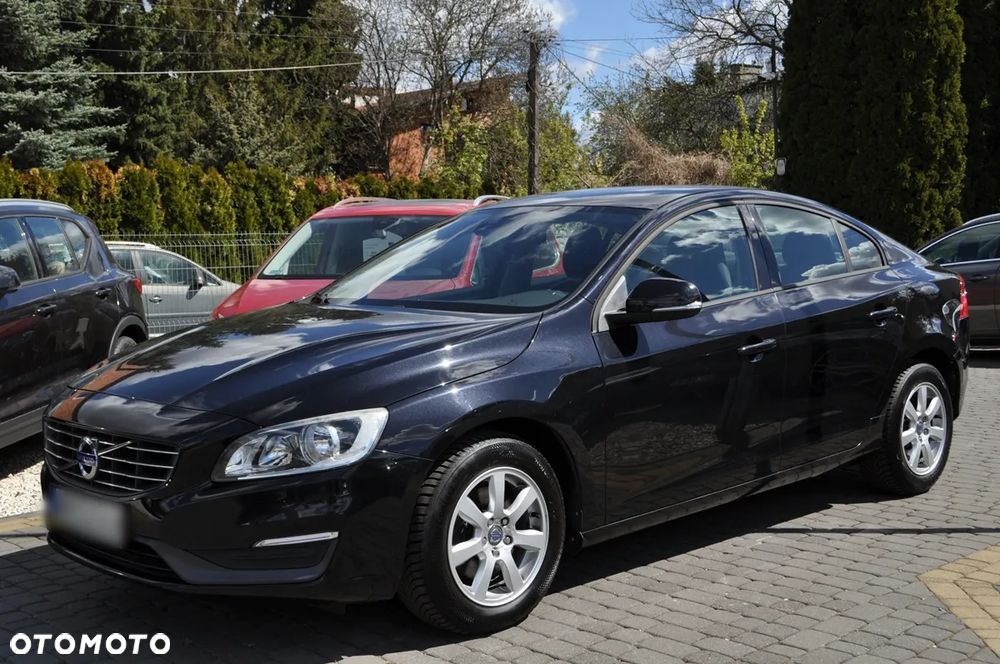 Volvo S60 T3 Kinetic - 4