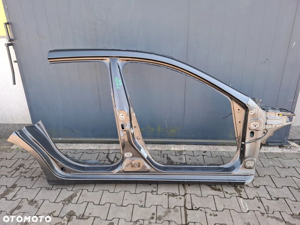 Próg słupek prawy bok Mazda 6 III GJ rok 2018 kombi - 1