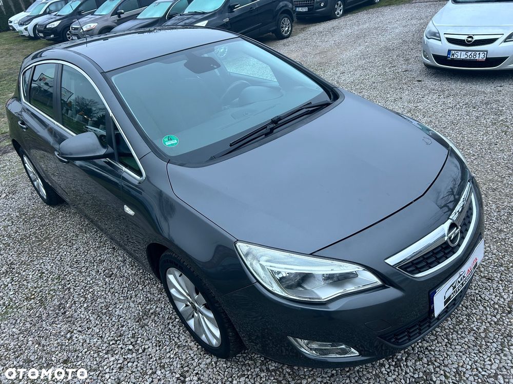 Opel Astra 1.4 Turbo Cosmo - 18
