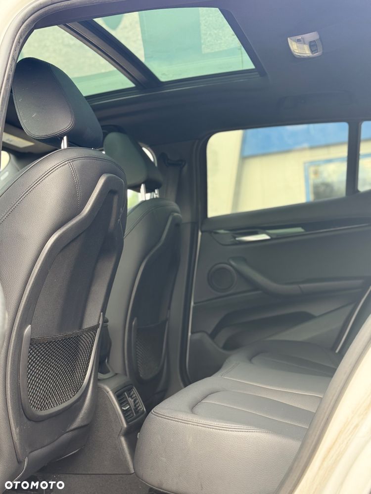 BMW X2 sDrive20i - 10