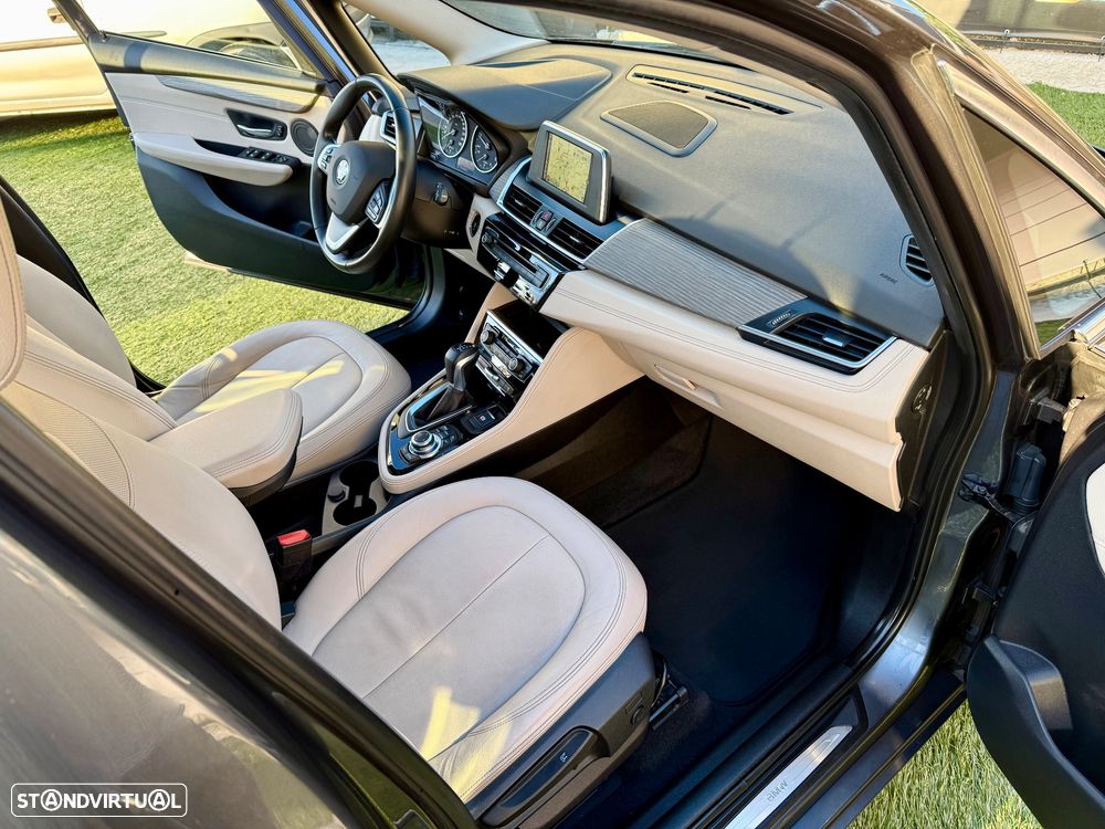 BMW 218 Gran Tourer d Line Luxury Auto - 40