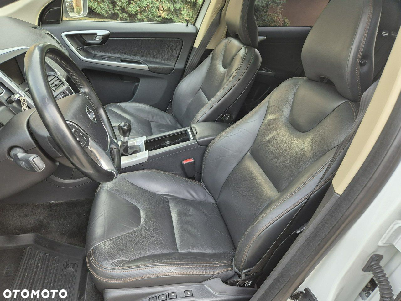 Volvo XC 60 - 11