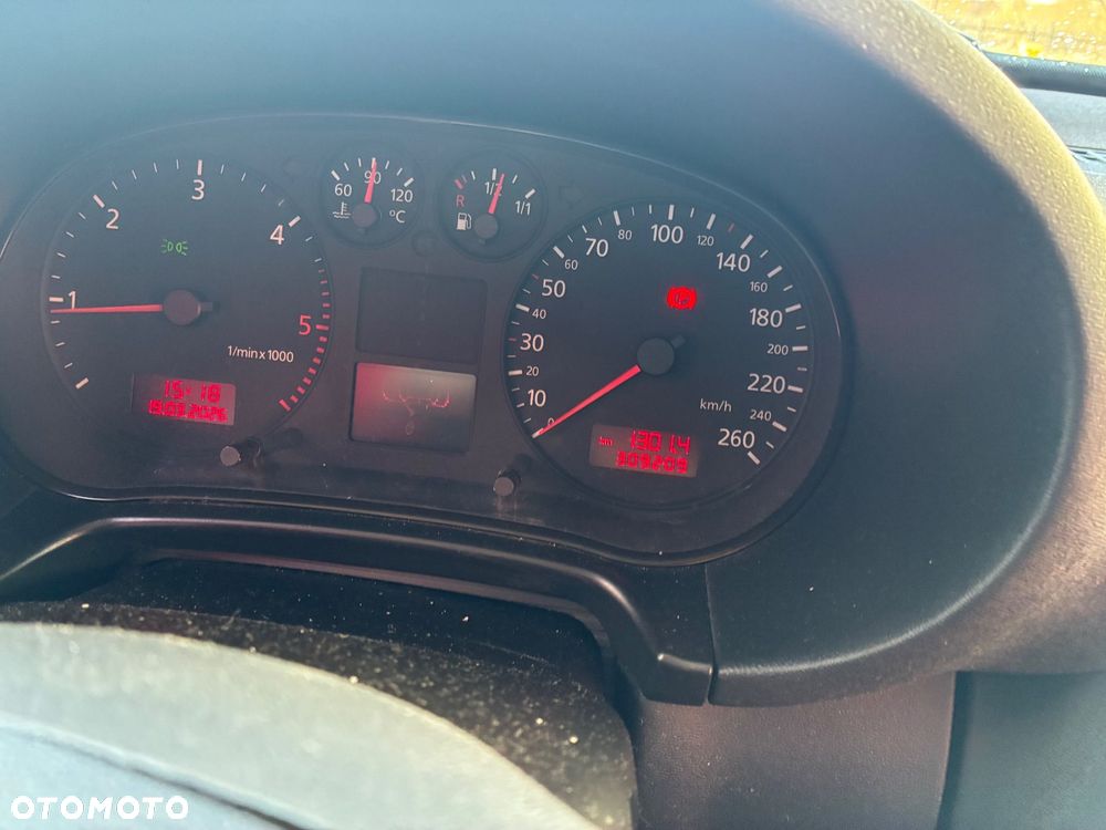 Audi A3 3-drzwiowe 1.9 TDI Ambiente - 9