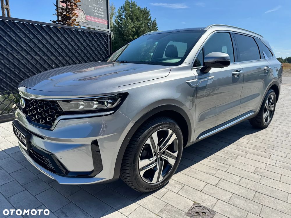 Kia Sorento - 4