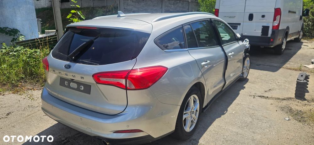 Ford Focus 1.5 EcoBlue Start-Stopp-System ST-LINE - 7