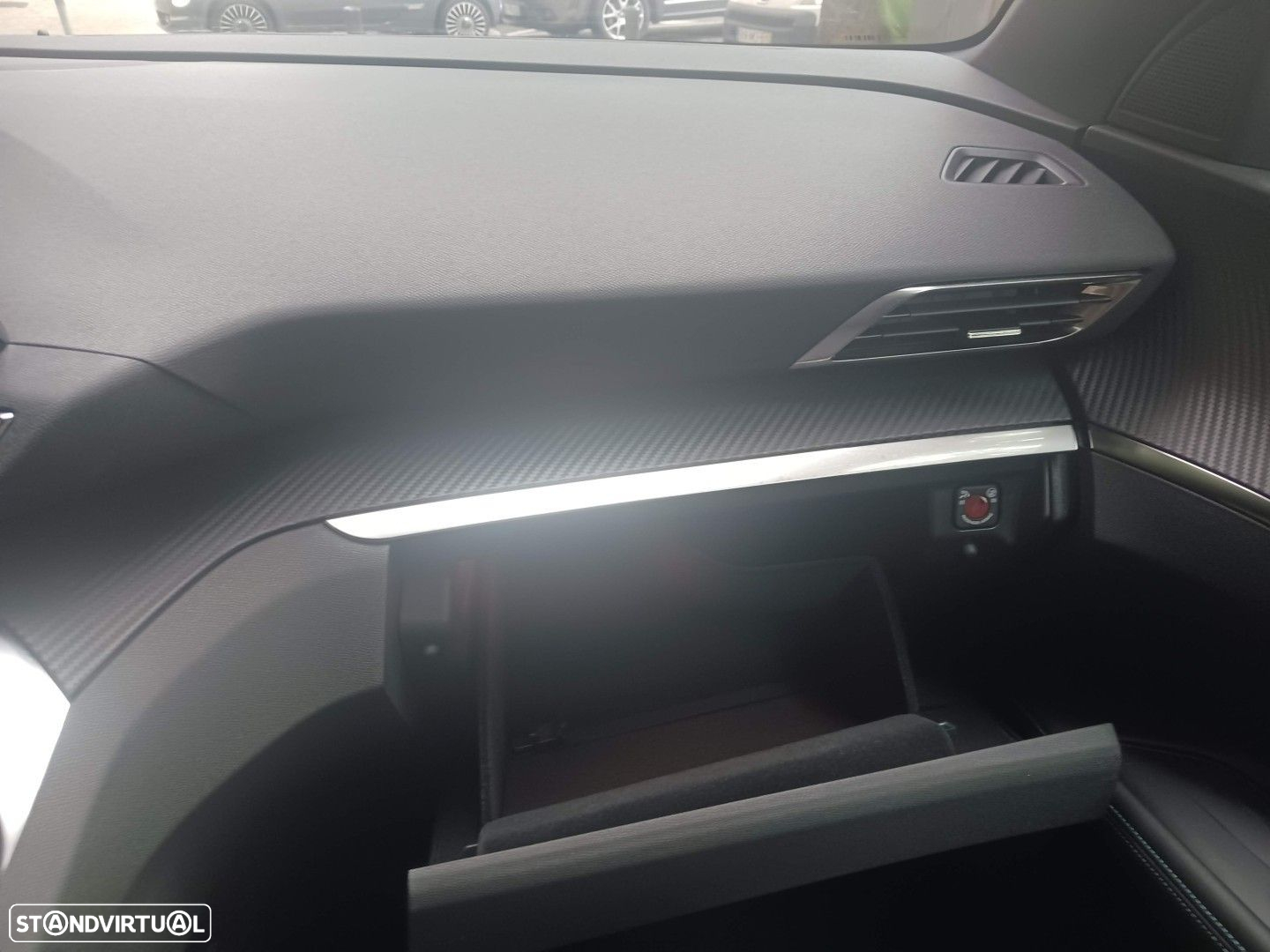 Peugeot 5008 1.5 BlueHDi Allure Pack EAT8 - 22