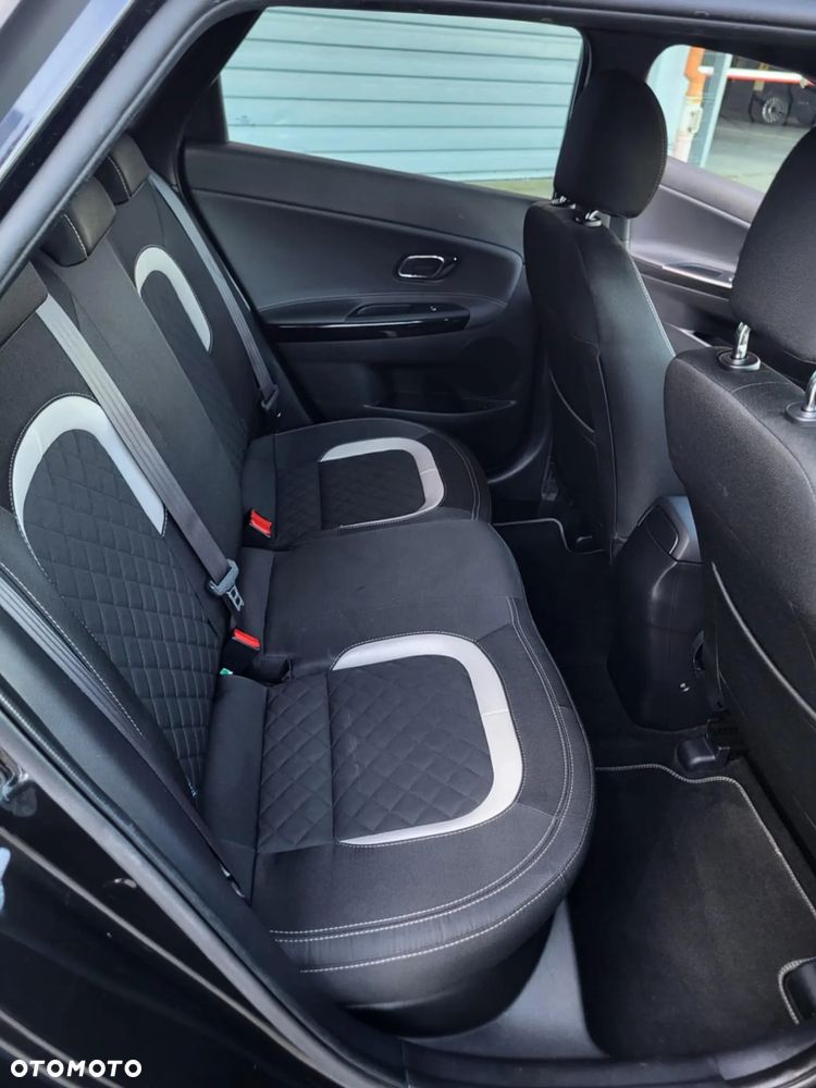 Kia Ceed 1.6 CRDi 136 ISG SW GT Line - 10