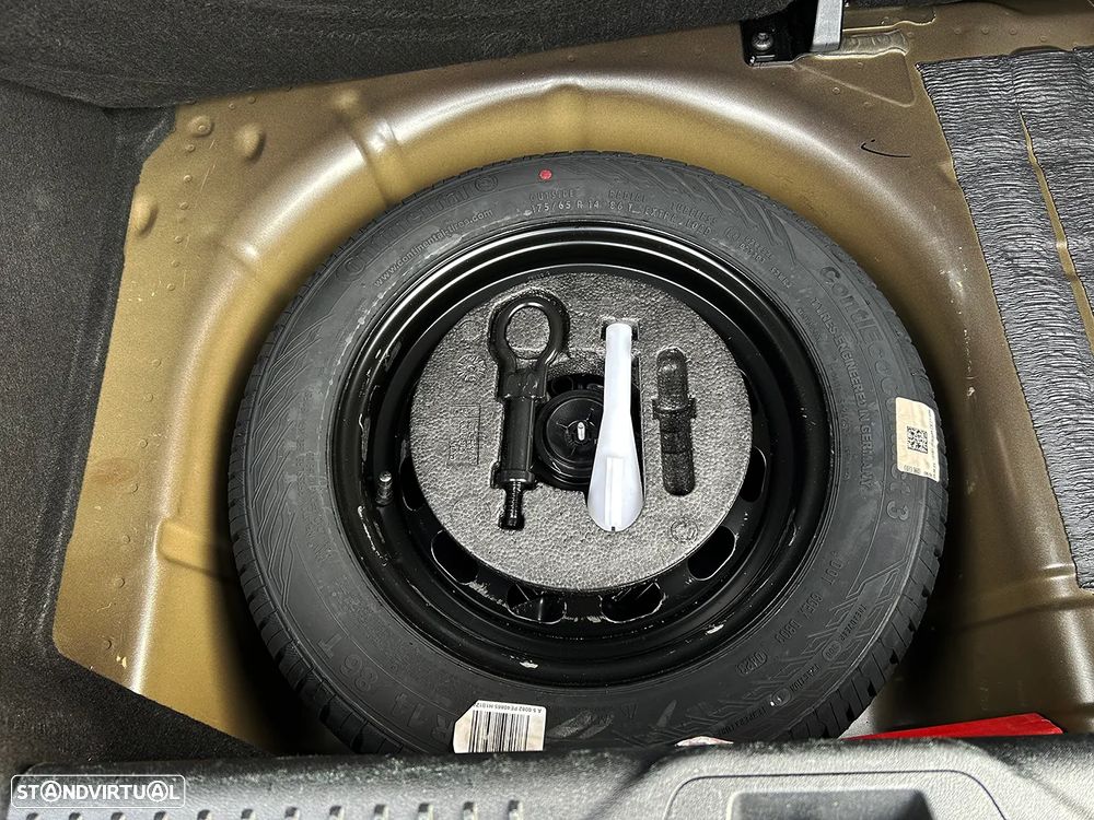 Ford Fiesta 1.0 EcoBoost ST-Line - 41