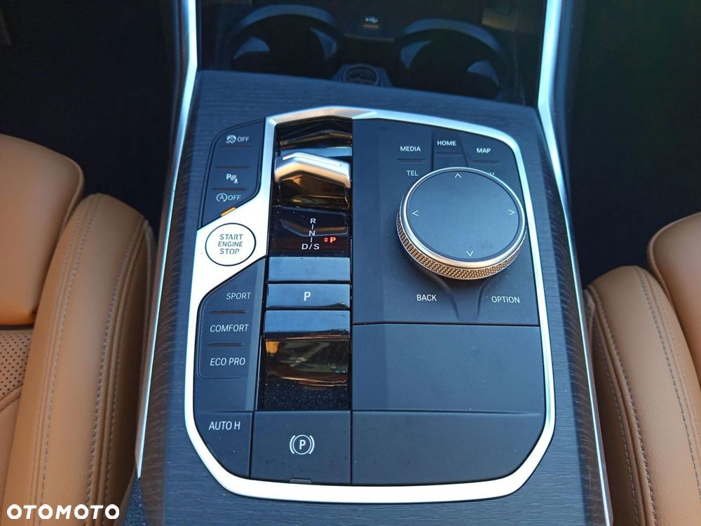 BMW Seria 3 - 18