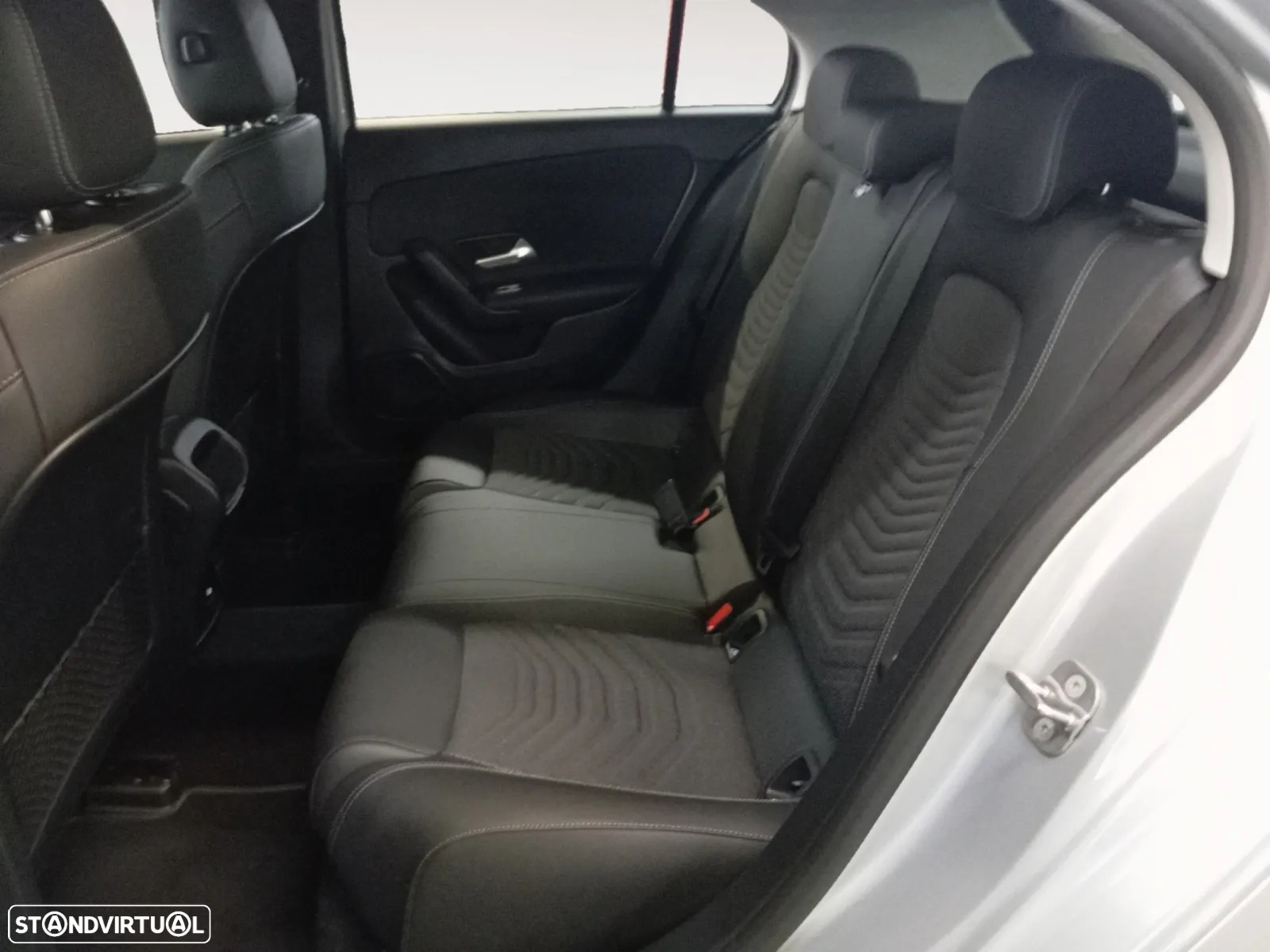 Mercedes-Benz A 200 Standard - 15