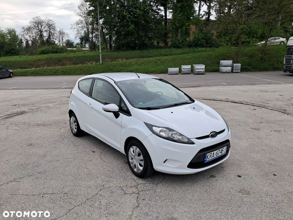 Ford Fiesta - 4