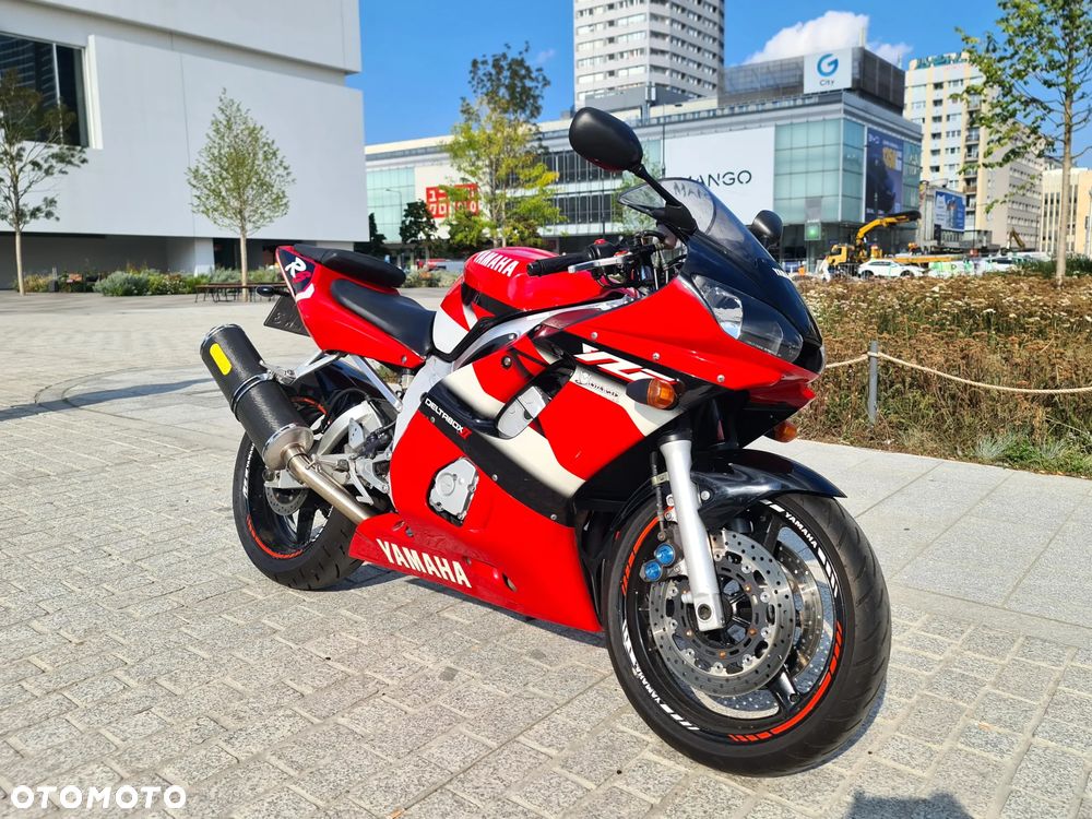 Yamaha YZF - 2