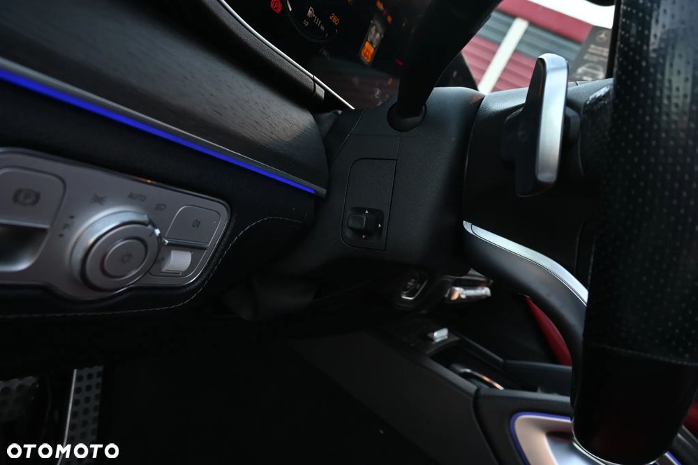 Mercedes-Benz GLE - 26