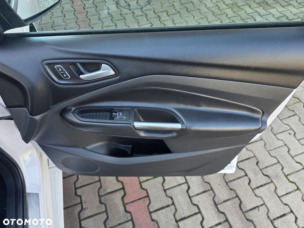 Ford Kuga 2.0 TDCi 4x4 Individual - 20