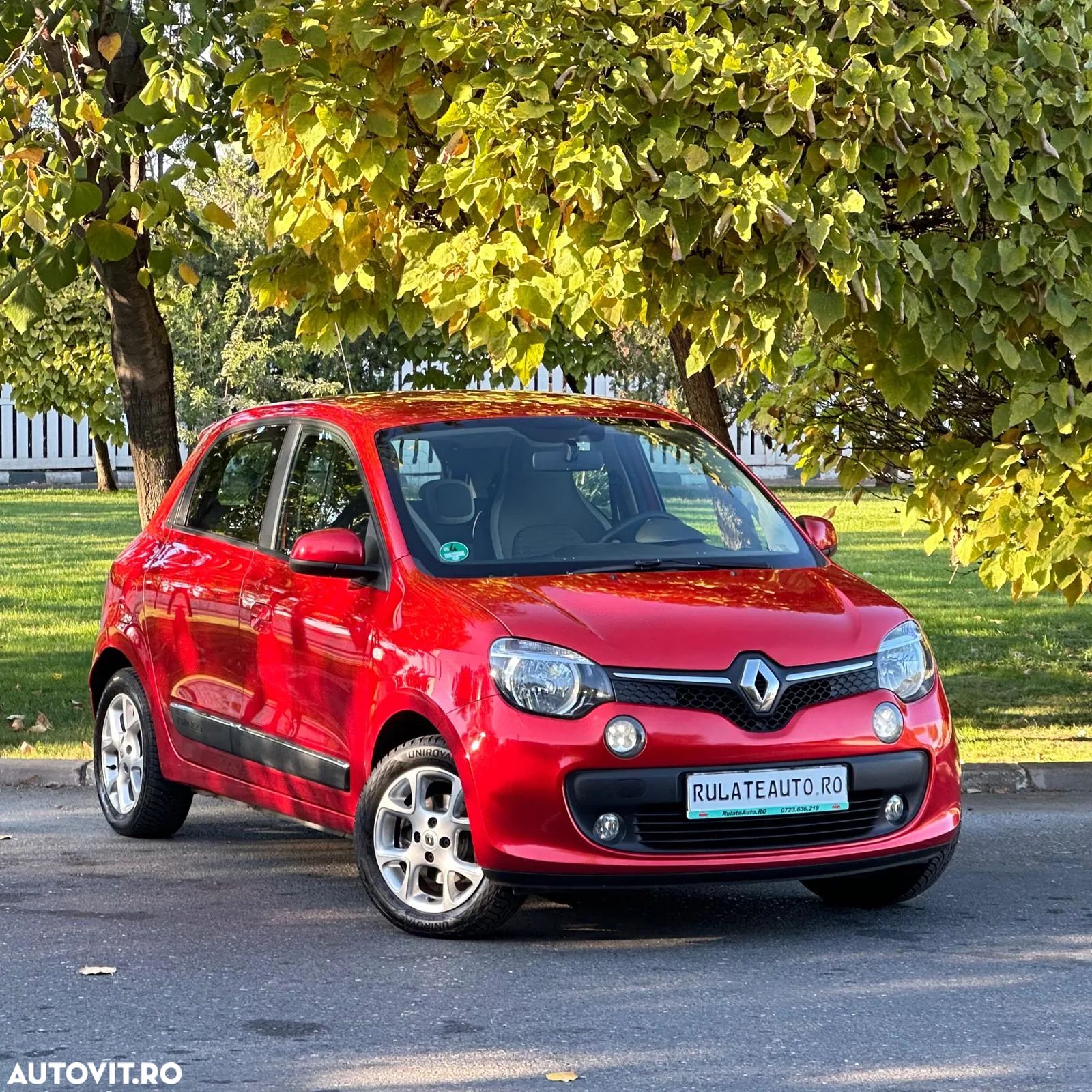Renault Twingo SCe 75 INTENS - 1