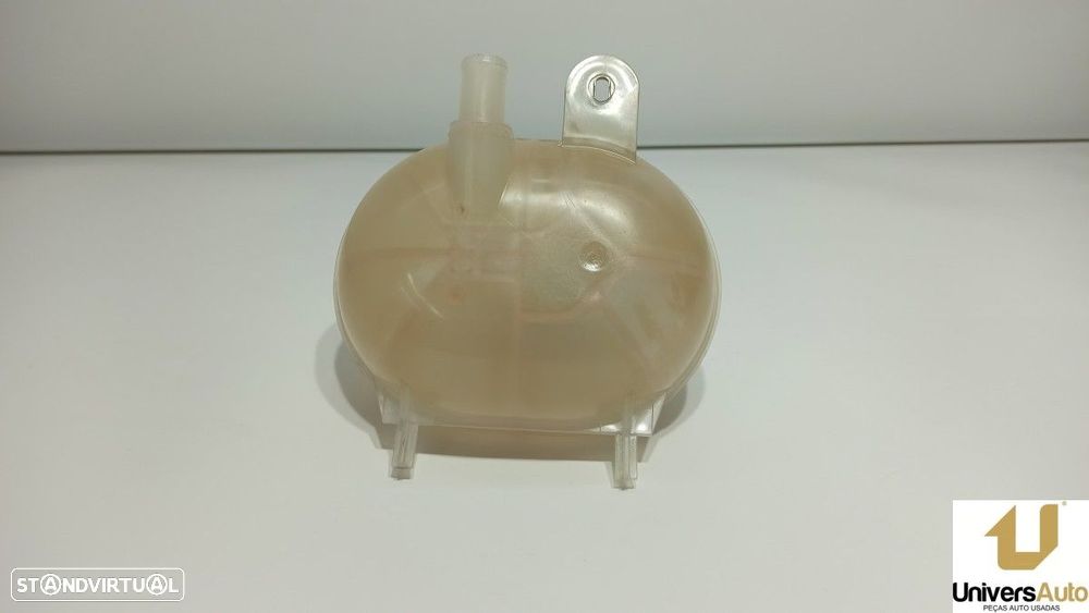 DEPOSÍTO DE EXPANSÃO FIAT NUOVA 500 (150) FIAT 500 HYBRID MY DOLCEVITA 1 BSG 6V - 4