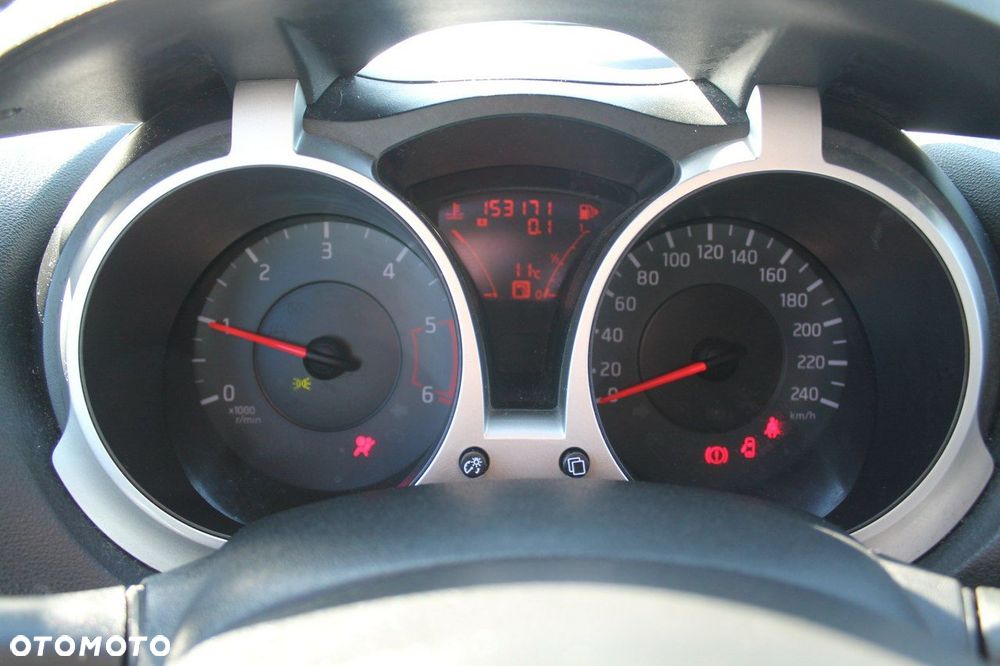 Nissan Juke - 16