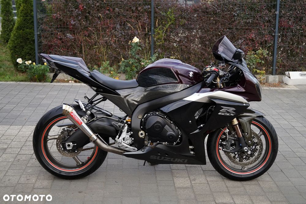 Suzuki GSX-R - 6