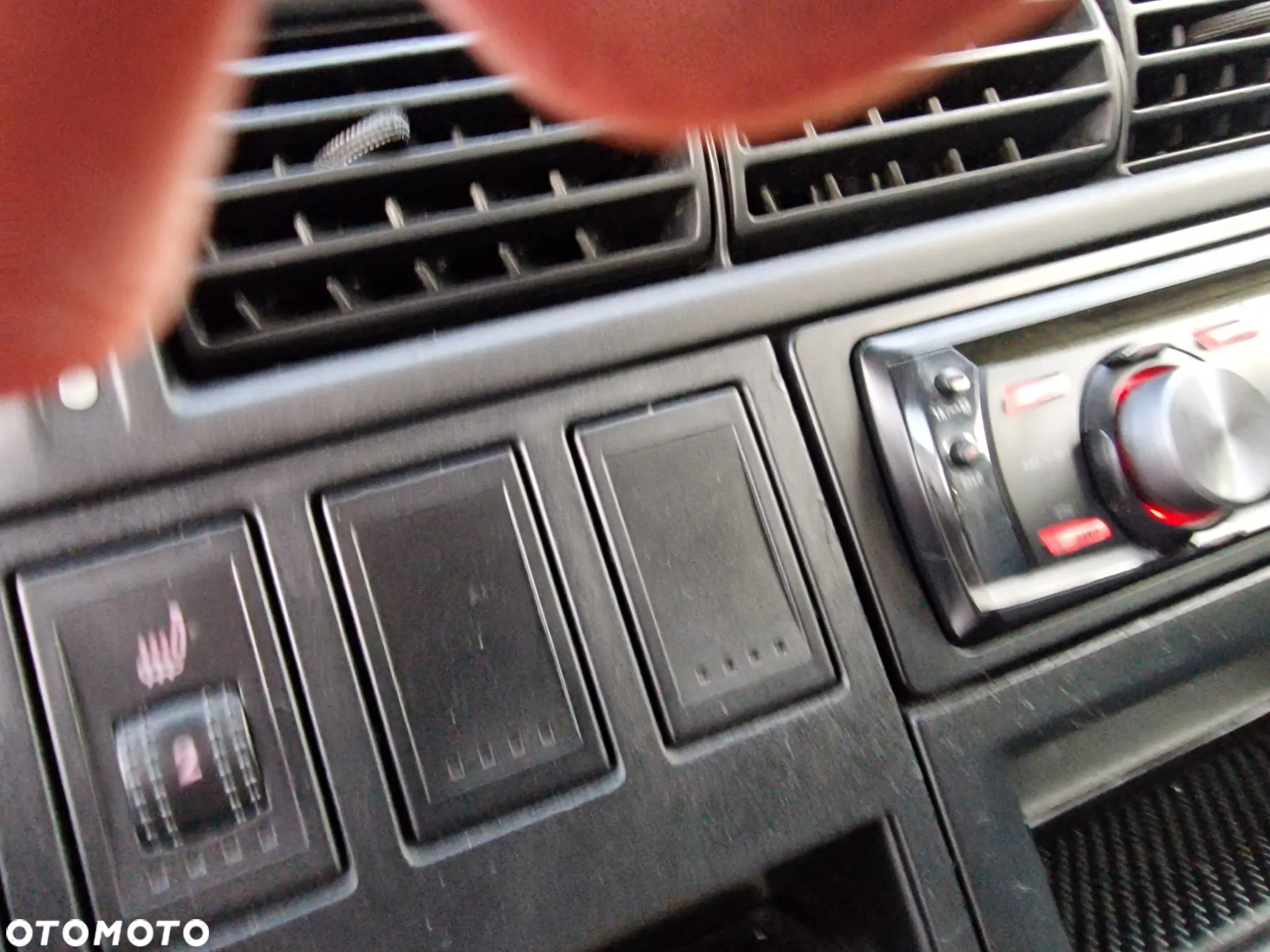 Volkswagen Caravelle GL - 17