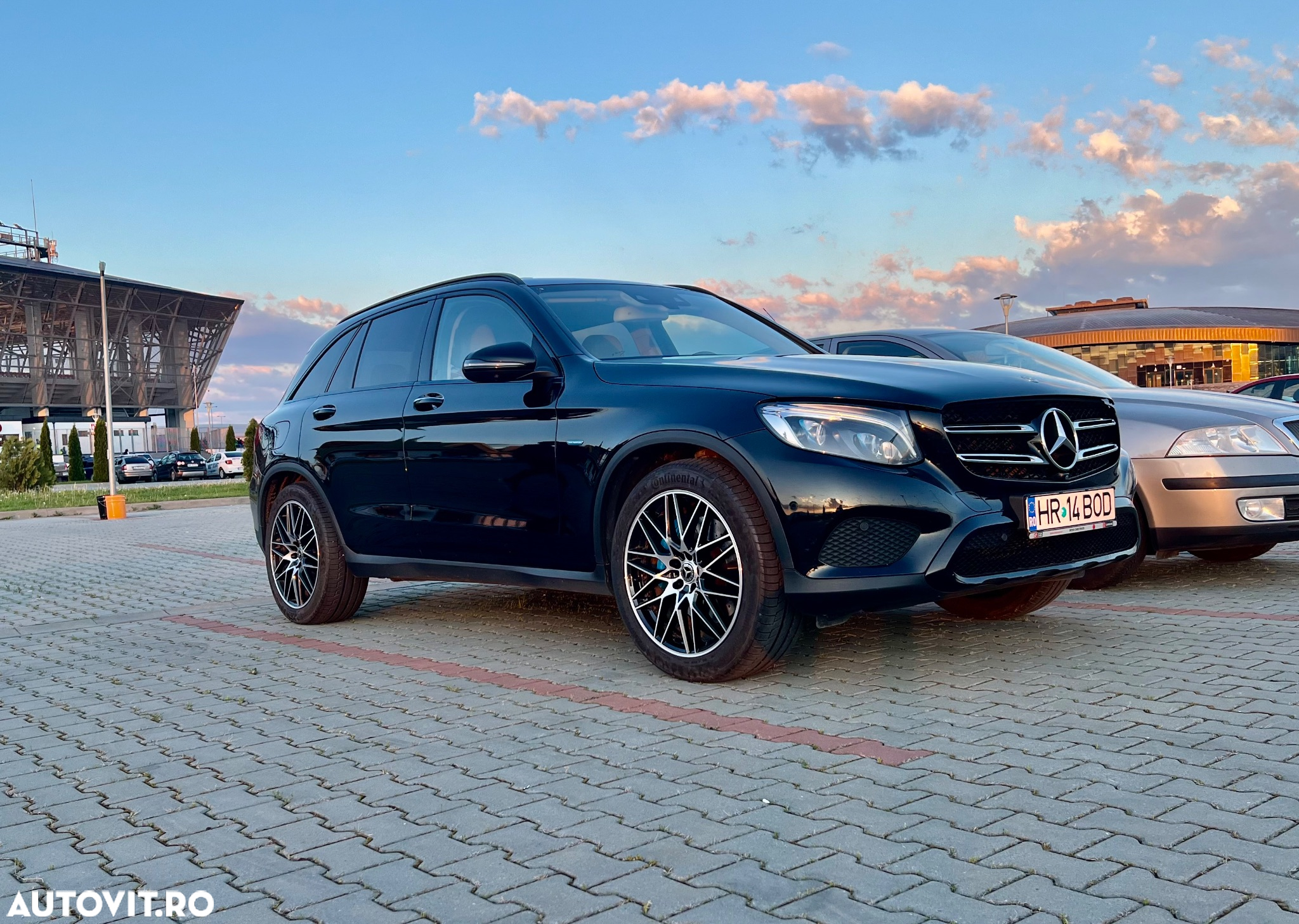 Mercedes-Benz GLC 350 e 4Matic 7G-TRONIC - 9