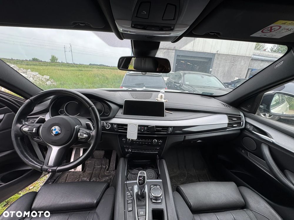 BMW X6M - 9
