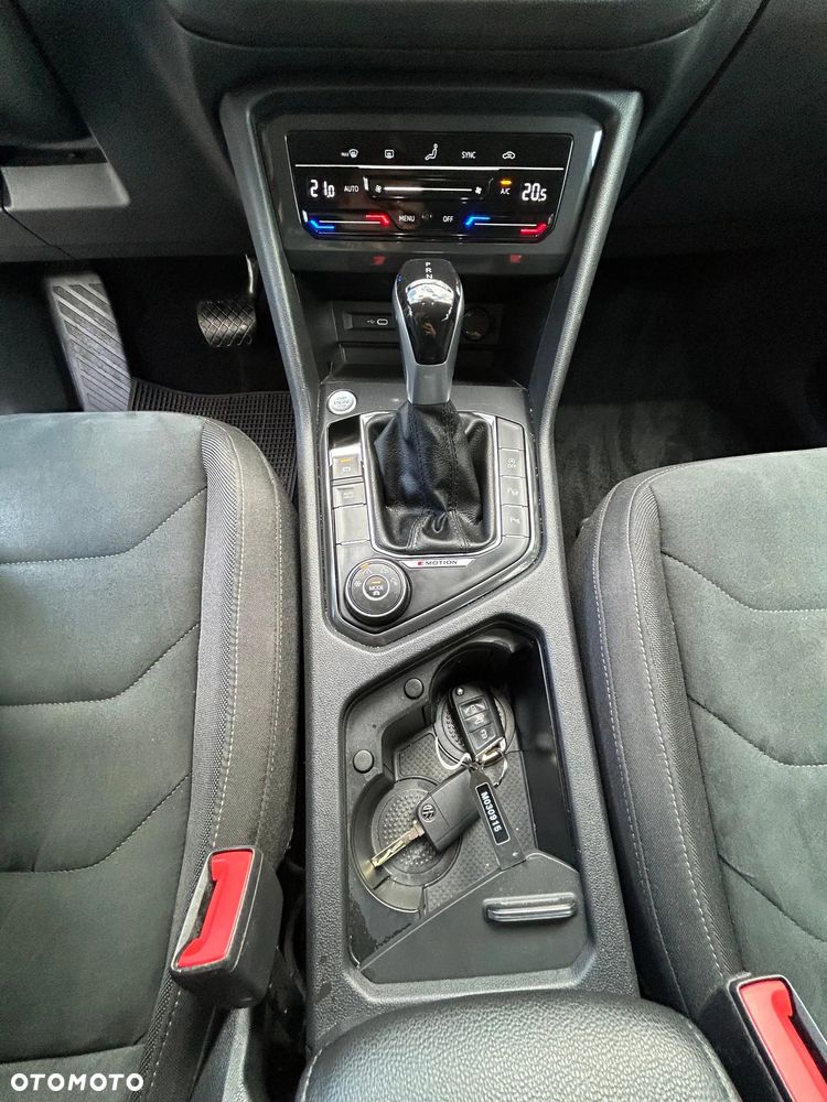Volkswagen Tiguan Allspace 2.0 TDI SCR 4Motion DSG Elegance - 21