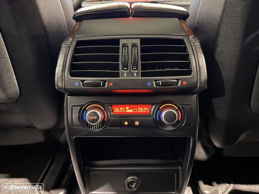 BMW X5 xDrive35d - 24