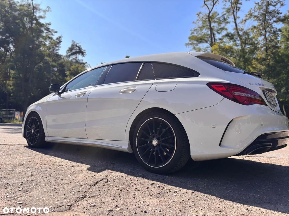 Mercedes-Benz CLA - 9