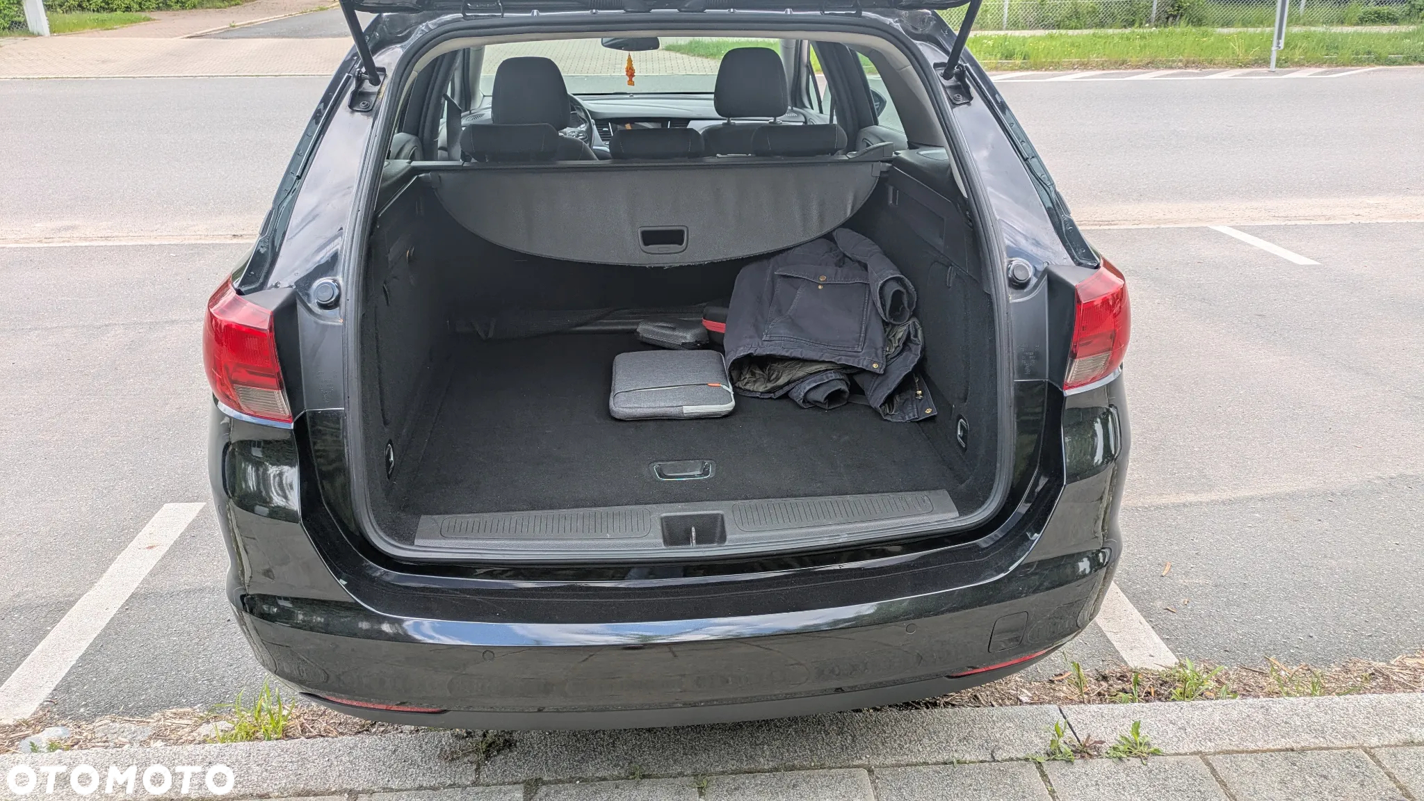 Opel Astra IV 1.6 CDTI Sport - 6